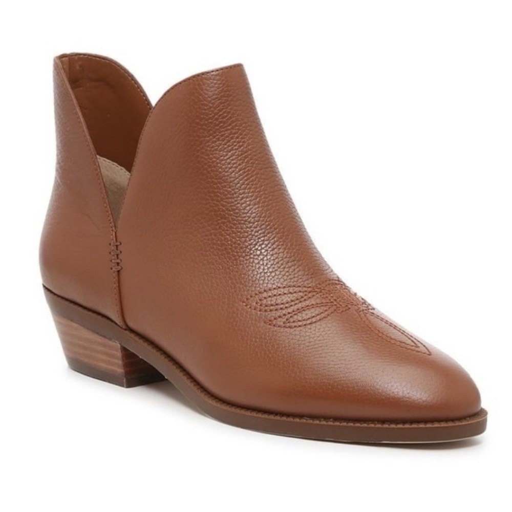 Lauren Ralph Lauren
Lauren by Ralph Lauren Women's Prestyn Booties size 5.5